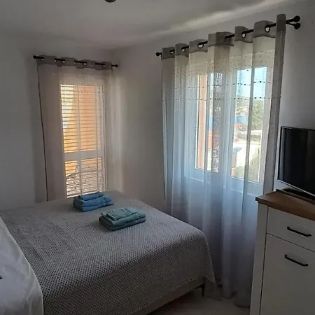 Toni Apartment Rogoznica (Sibenik-Knin)