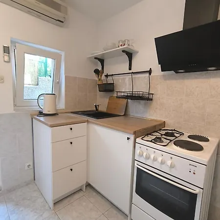Toni * Rogoznica (Sibenik-Knin)